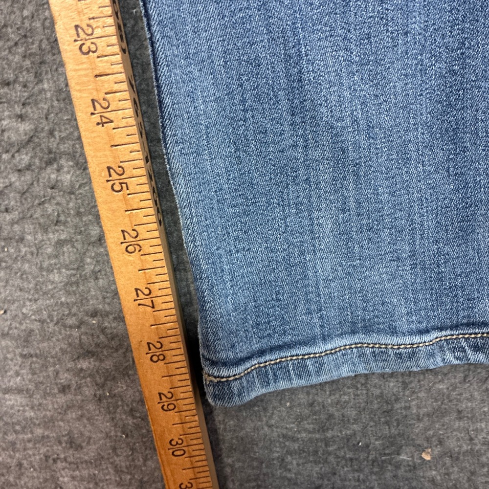 Wrangler Shiloh Riding Jeans Bootcut Womens 7x32 Blue Flex Waistband Embroidered - Picture 9 of 14